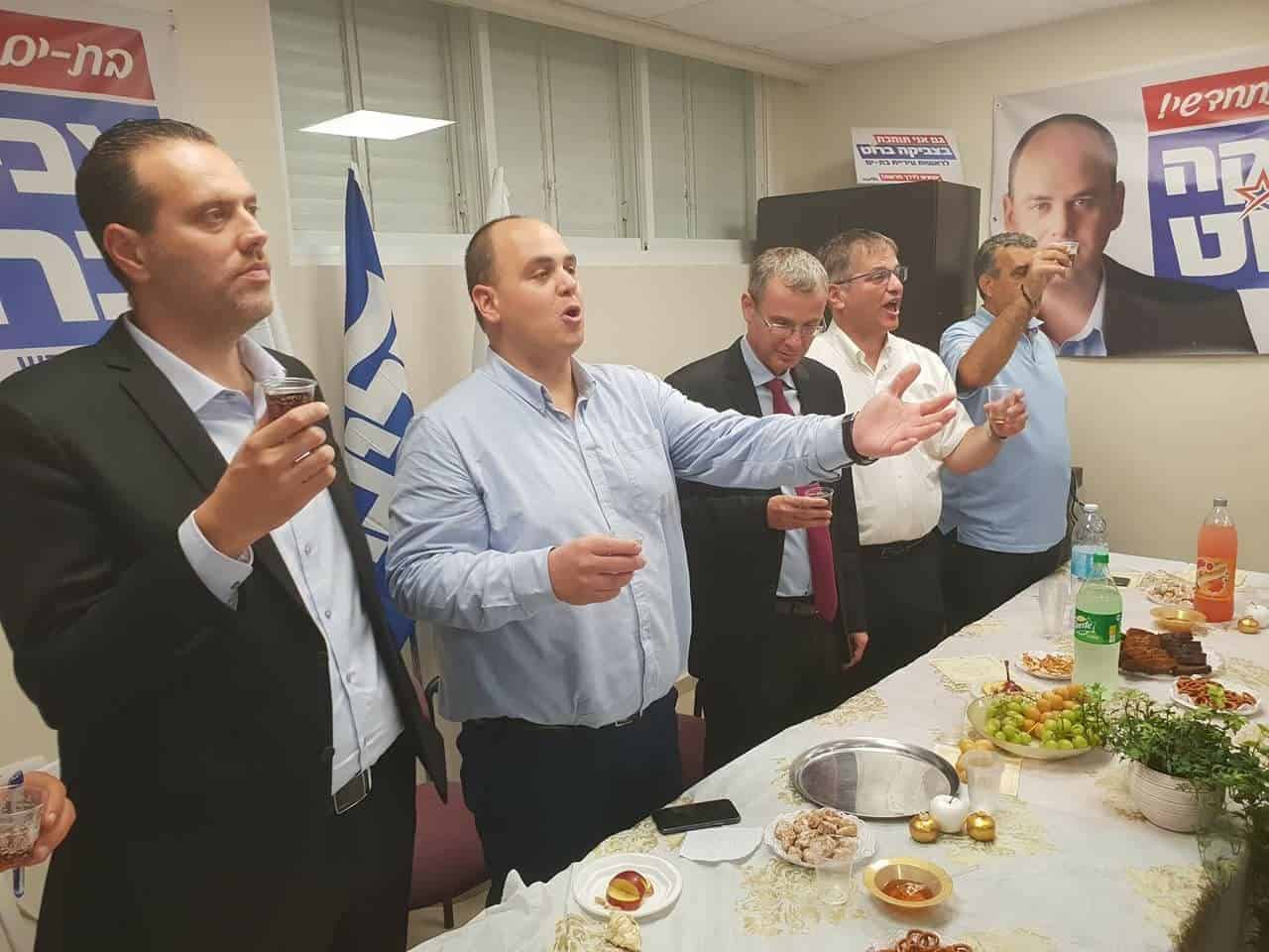 צביקה ברוט