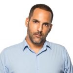 מיקל בוזגלו