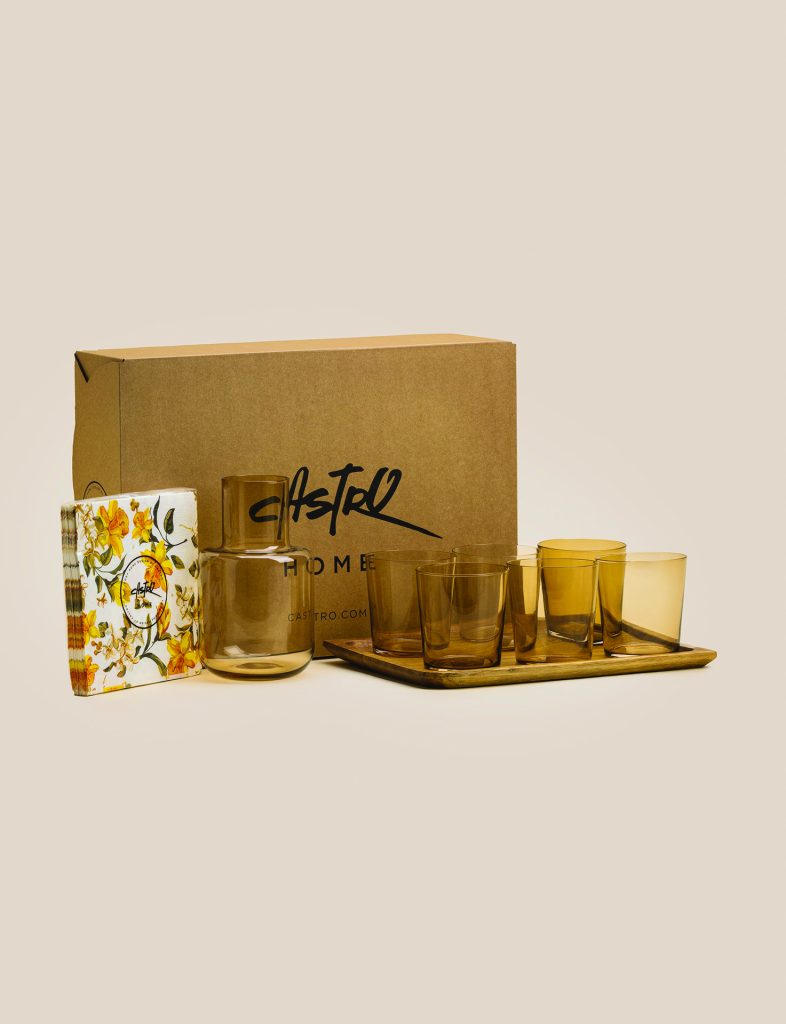 CATSRO HOME – מארז AMBER LOVE – 179.90שח צילום אודי דגן